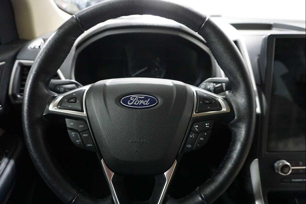 used 2023 Ford Edge car, priced at $22,955