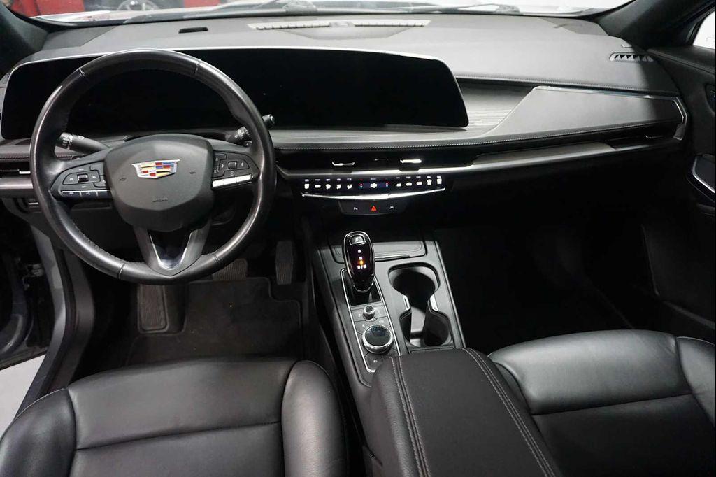 used 2024 Cadillac XT4 car, priced at $34,888