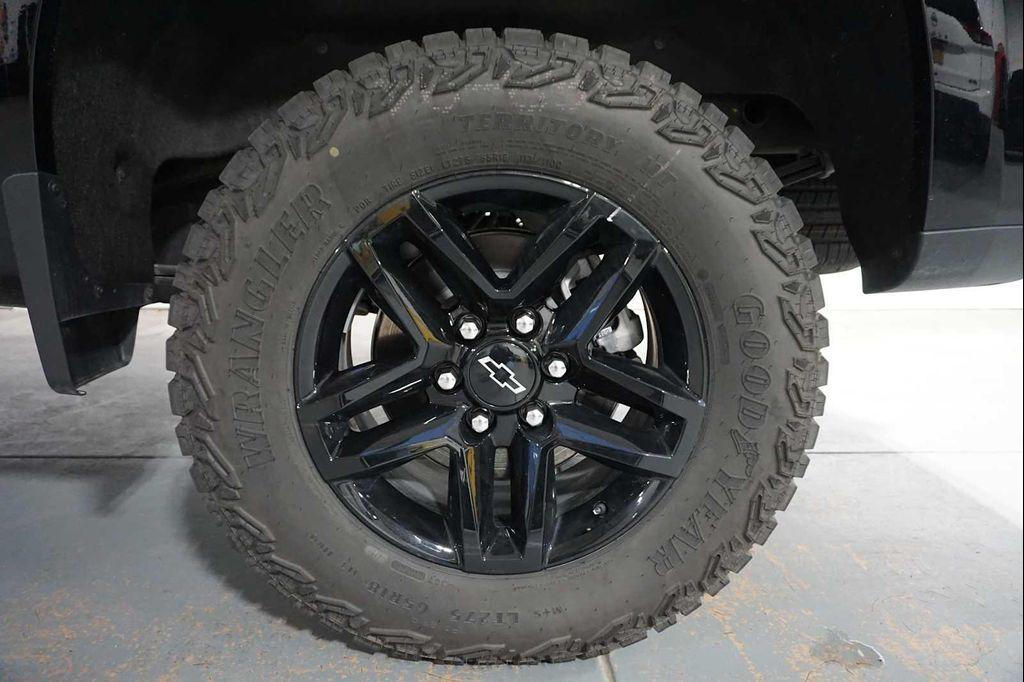 used 2025 Chevrolet Silverado 1500 car, priced at $55,888