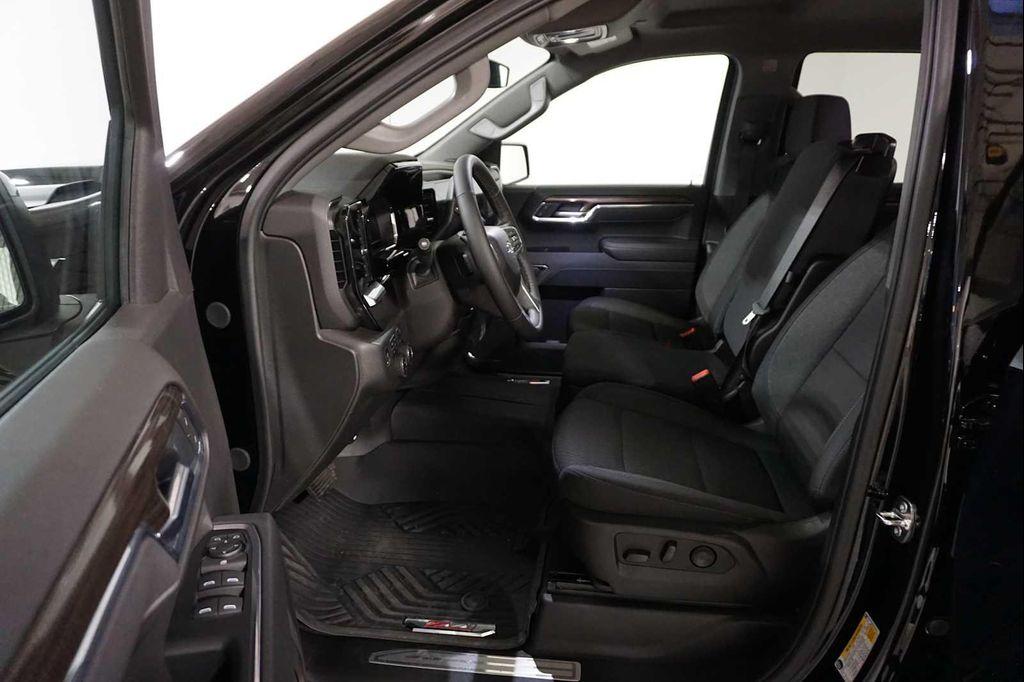 used 2025 Chevrolet Silverado 1500 car, priced at $55,888