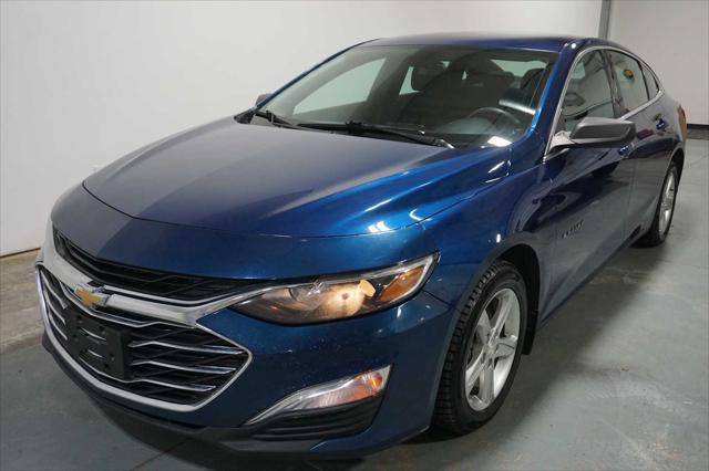 used 2019 Chevrolet Malibu car, priced at $9,999