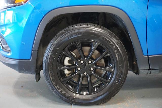 used 2023 Jeep Cherokee car, priced at $22,999