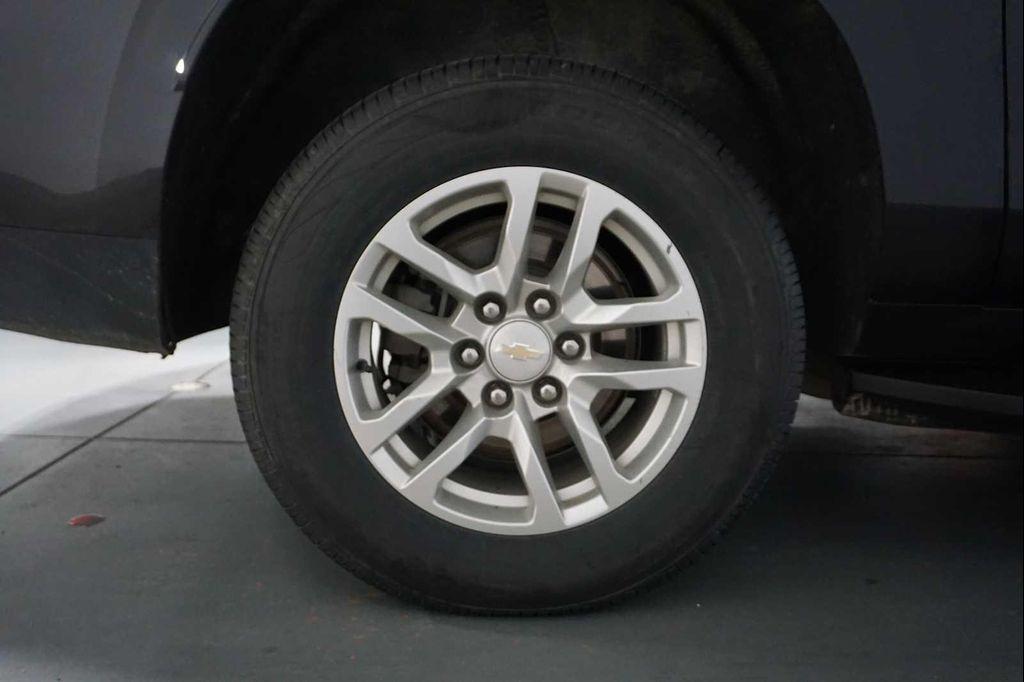 used 2023 Chevrolet Suburban car, priced at $44,999