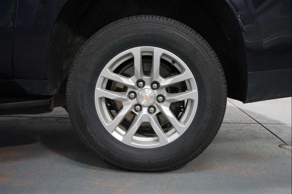 used 2023 Chevrolet Suburban car, priced at $44,999