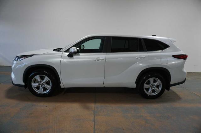 used 2023 Toyota Highlander car, priced at $33,999