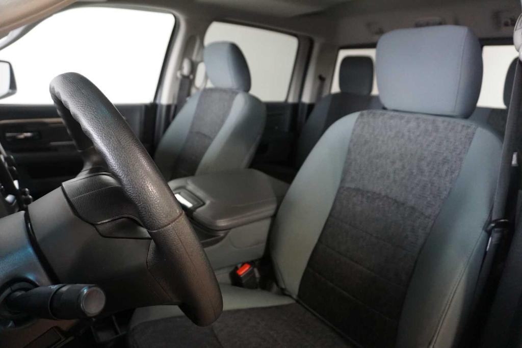 used 2019 Ram 1500 Classic car, priced at $25,888