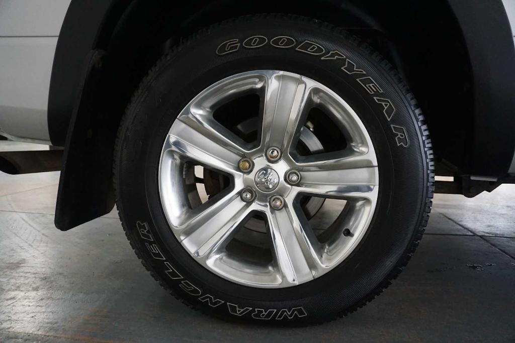 used 2019 Ram 1500 Classic car, priced at $25,888