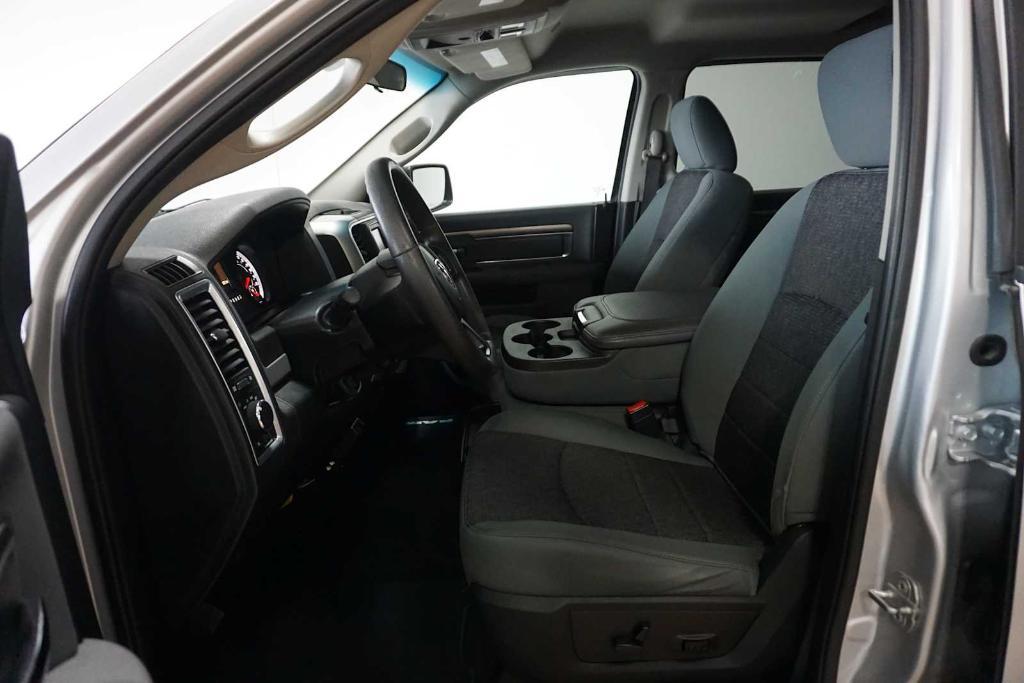used 2019 Ram 1500 Classic car, priced at $25,888