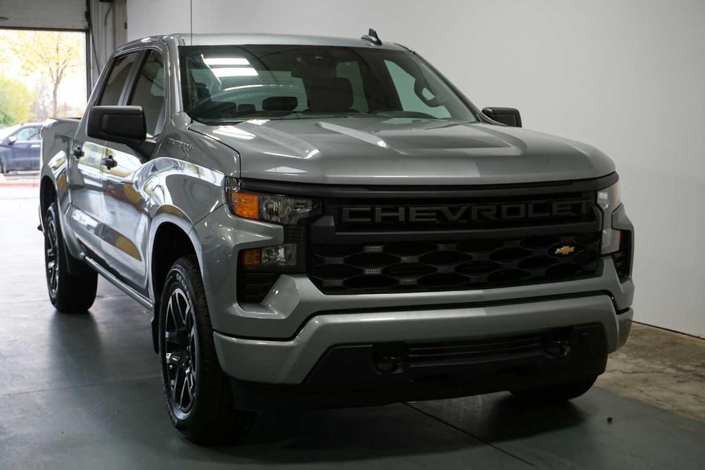 used 2024 Chevrolet Silverado 1500 car, priced at $43,888