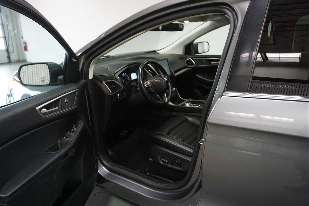 used 2023 Ford Edge car, priced at $22,955