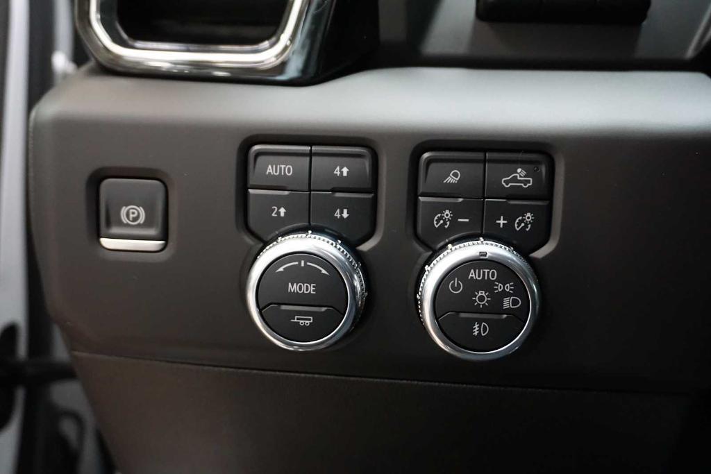 used 2025 GMC Sierra 3500 car, priced at $98,888