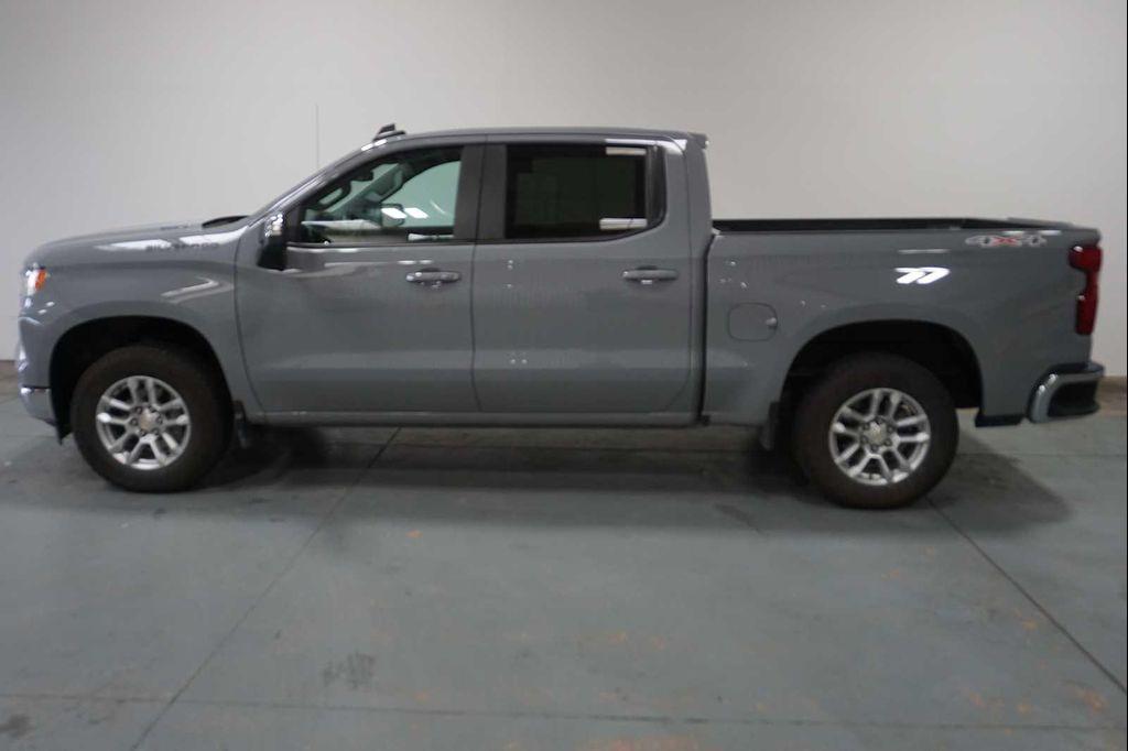 used 2024 Chevrolet Silverado 1500 car, priced at $43,900