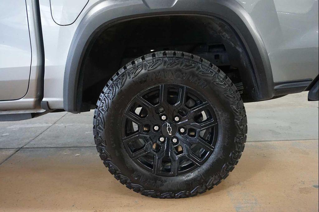 used 2024 Chevrolet Colorado car, priced at $37,888