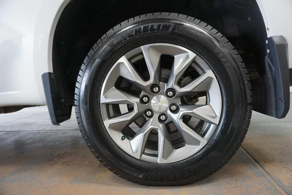 used 2019 Chevrolet Silverado 1500 car, priced at $31,888