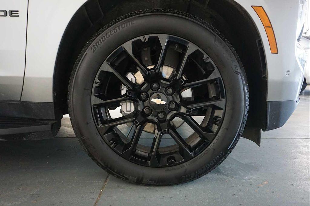 used 2025 Chevrolet Tahoe car, priced at $75,900