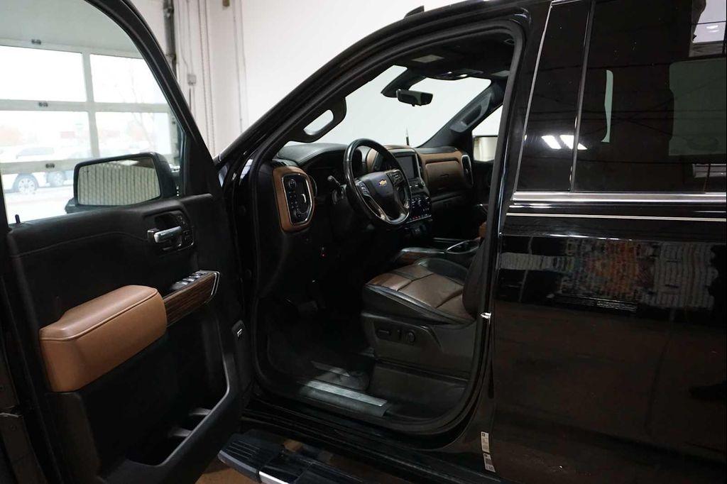 used 2021 Chevrolet Silverado 1500 car, priced at $34,999