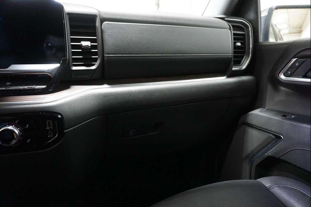 used 2025 GMC Sierra 1500 car, priced at $48,888