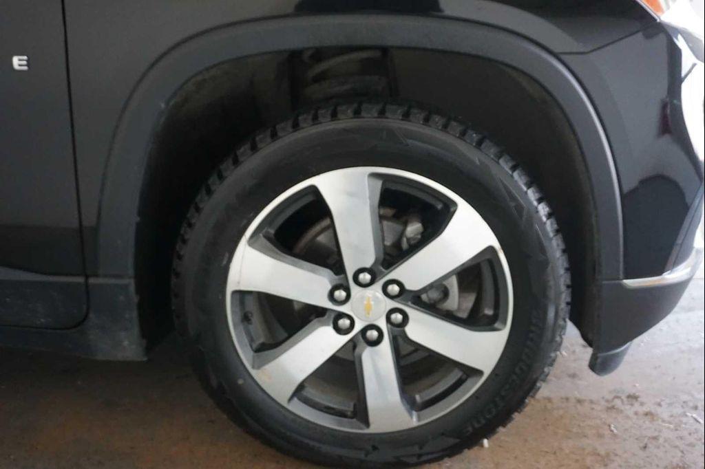 used 2019 Chevrolet Traverse car, priced at $24,999