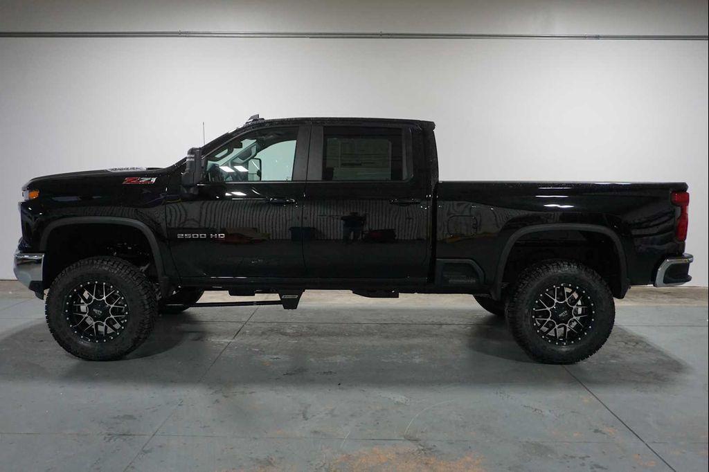 new 2025 Chevrolet Silverado 2500 car, priced at $79,665
