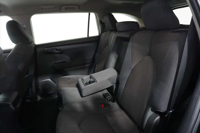 used 2023 Toyota Highlander car, priced at $33,999