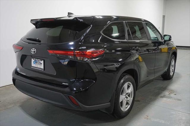 used 2023 Toyota Highlander car, priced at $33,999