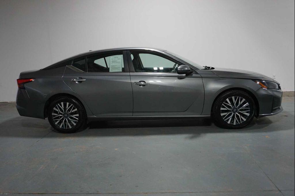 used 2023 Nissan Altima car, priced at $18,888