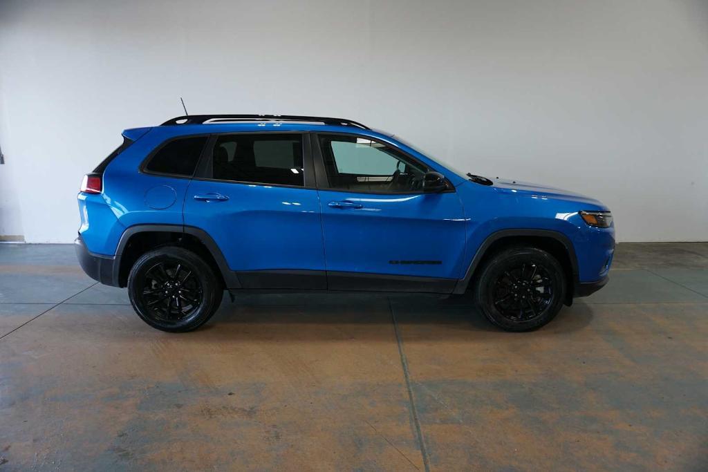 used 2023 Jeep Cherokee car, priced at $22,999