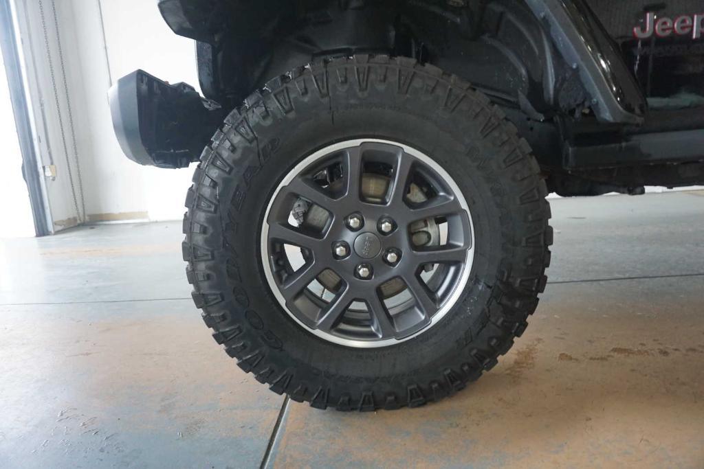 used 2018 Jeep Wrangler Unlimited car, priced at $30,888