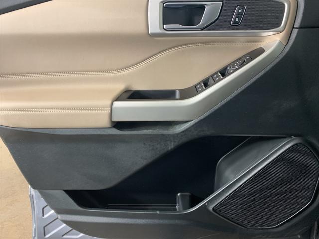 used 2021 Ford Explorer car