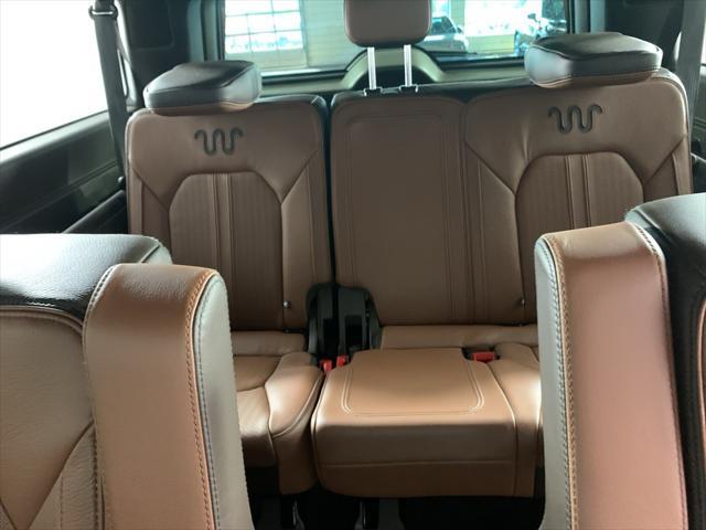 used 2024 Ford Expedition Max car