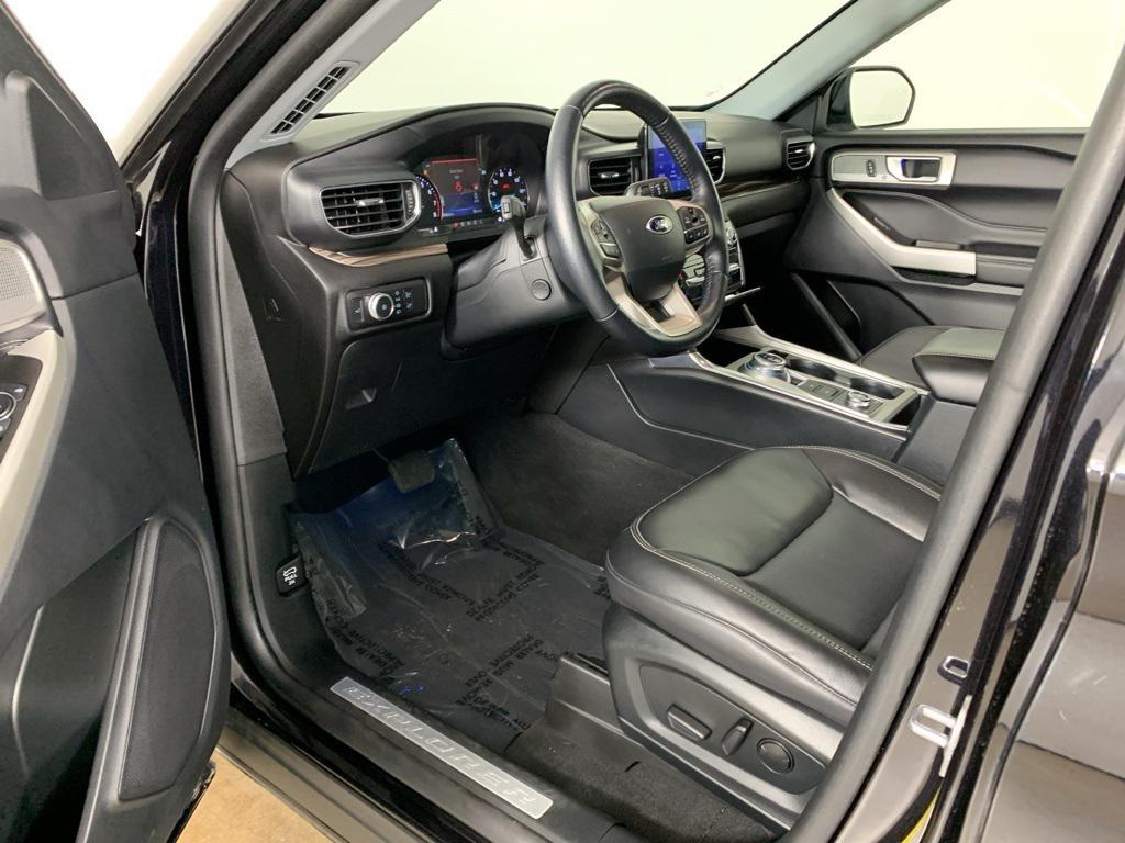 used 2022 Ford Explorer car, priced at $32,918