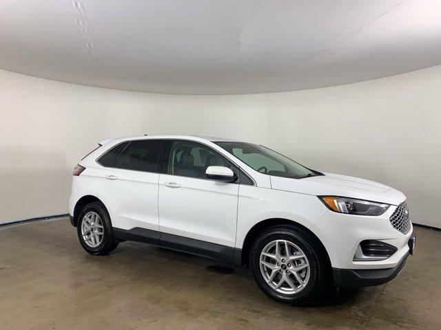 used 2024 Ford Edge car, priced at $28,566