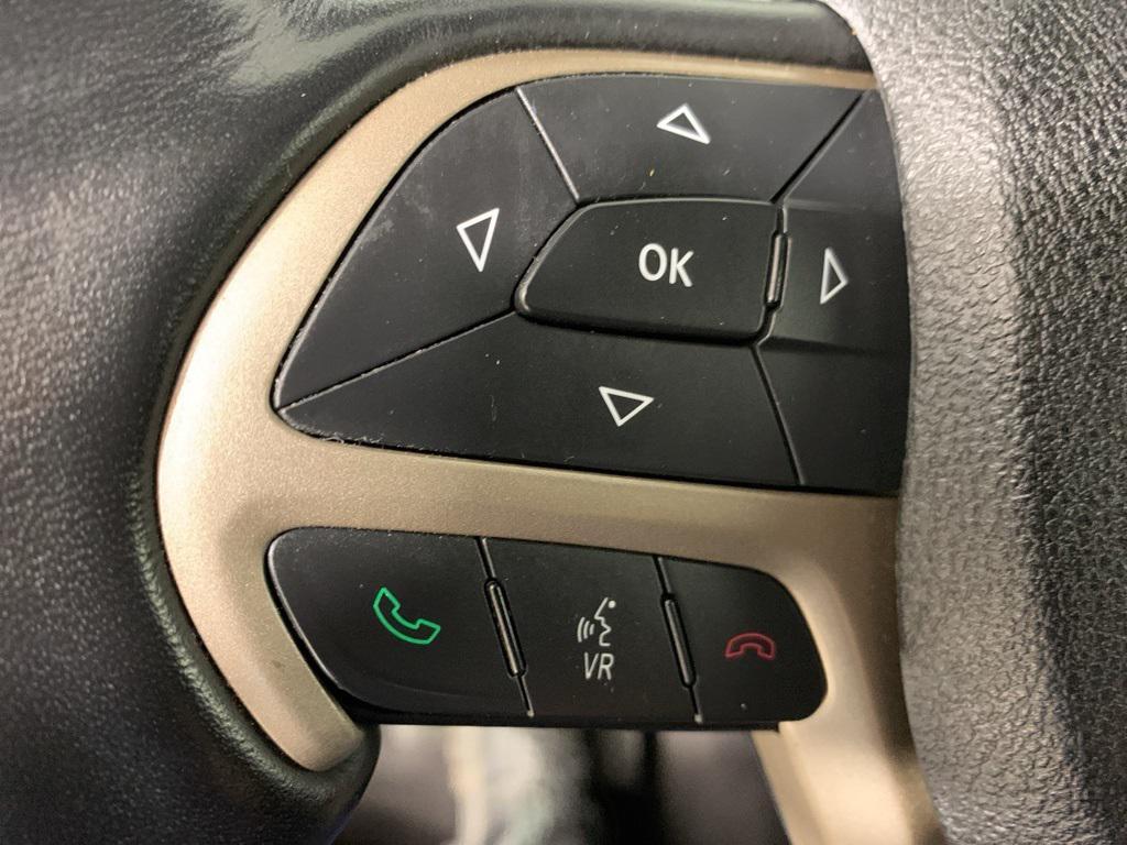 used 2016 Jeep Grand Cherokee car, priced at $14,497