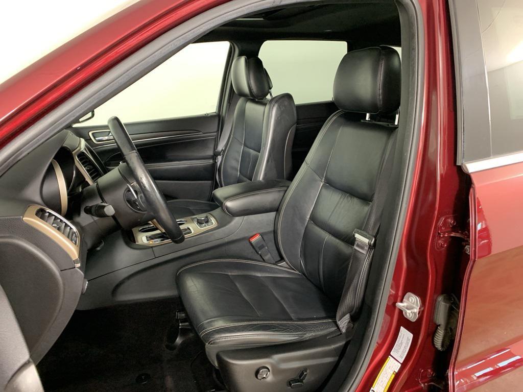 used 2016 Jeep Grand Cherokee car, priced at $14,497
