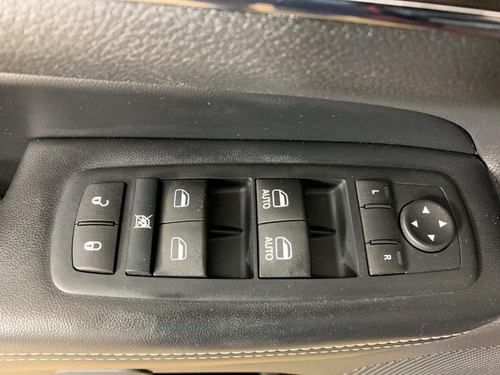 used 2016 Jeep Grand Cherokee car, priced at $14,497