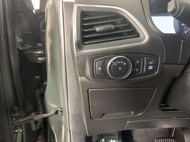 used 2022 Ford Edge car
