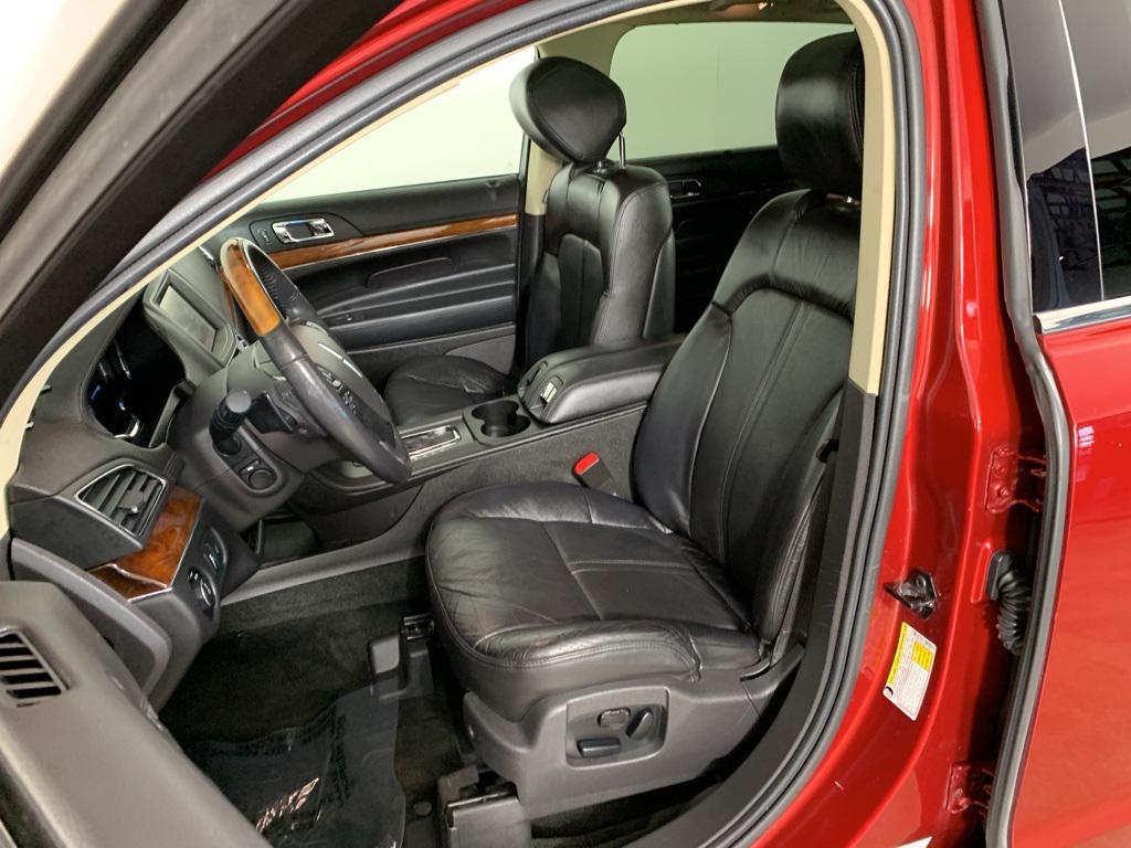 used 2014 Lincoln MKT car, priced at $10,967