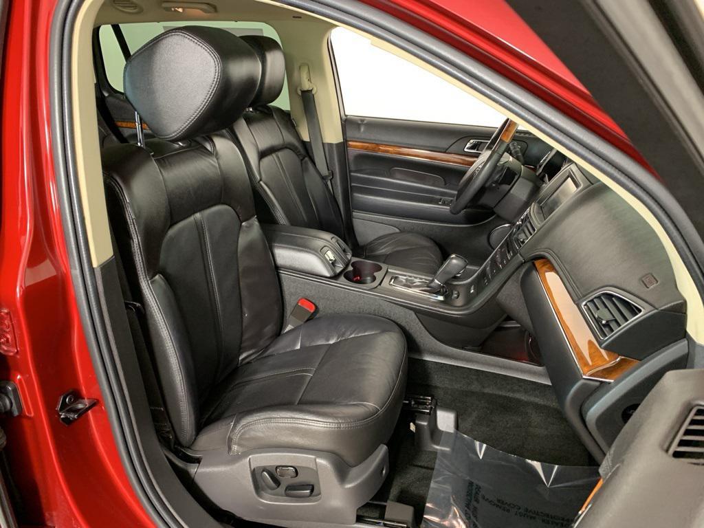 used 2014 Lincoln MKT car, priced at $10,967