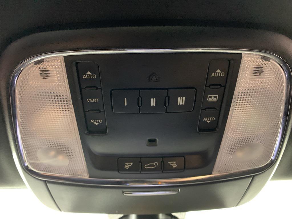 used 2015 Jeep Grand Cherokee car, priced at $12,597