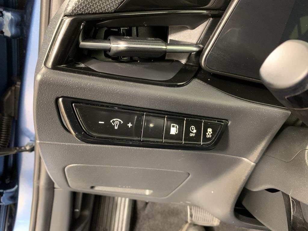 used 2023 Kia Niro Plug-In Hybrid car, priced at $23,897