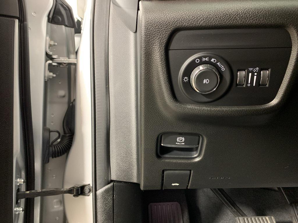 used 2022 Jeep Grand Cherokee L car, priced at $30,977