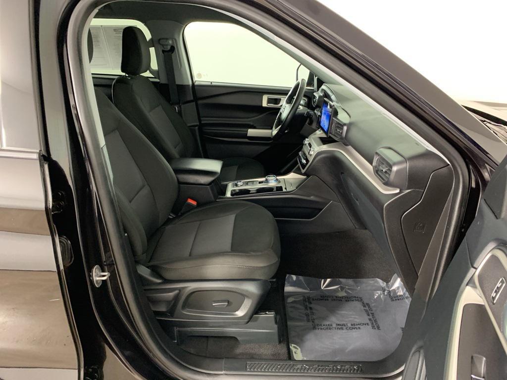 used 2023 Ford Explorer car, priced at $29,978