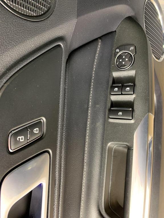 used 2022 Ford Mustang car, priced at $21,334