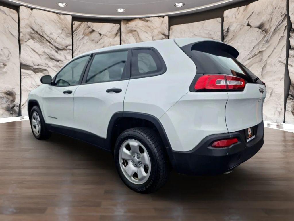 used 2016 Jeep Cherokee car, priced at $12,990