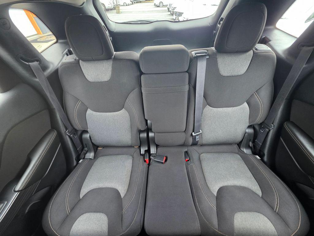 used 2016 Jeep Cherokee car, priced at $12,990