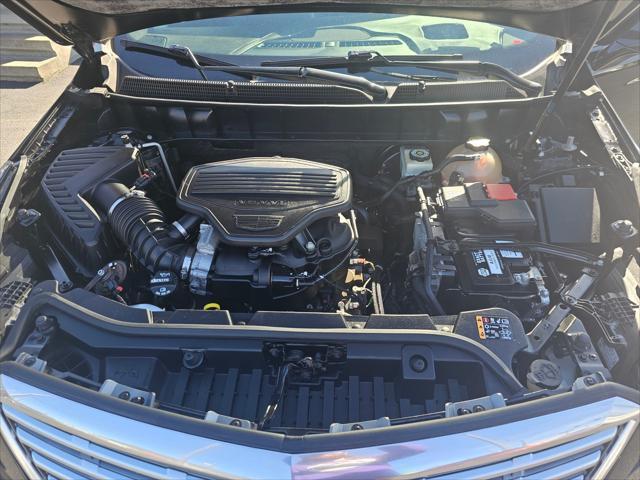 used 2017 Cadillac XT5 car, priced at $19,990