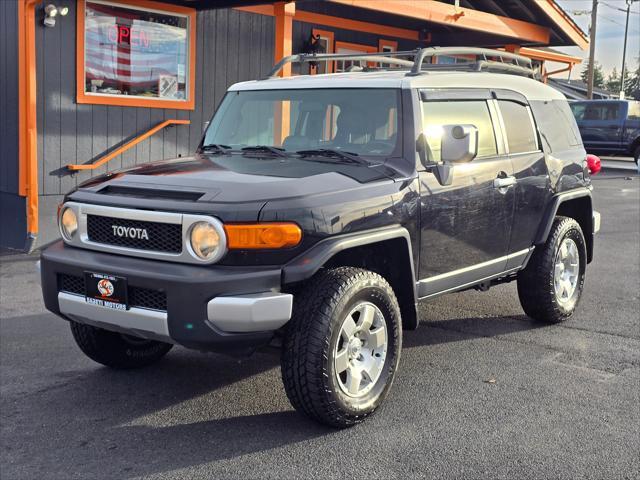 used 2007 Toyota FJ Cruiser car, priced at $14,990