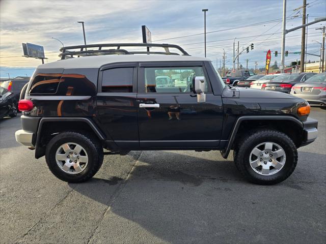 used 2007 Toyota FJ Cruiser car, priced at $14,990