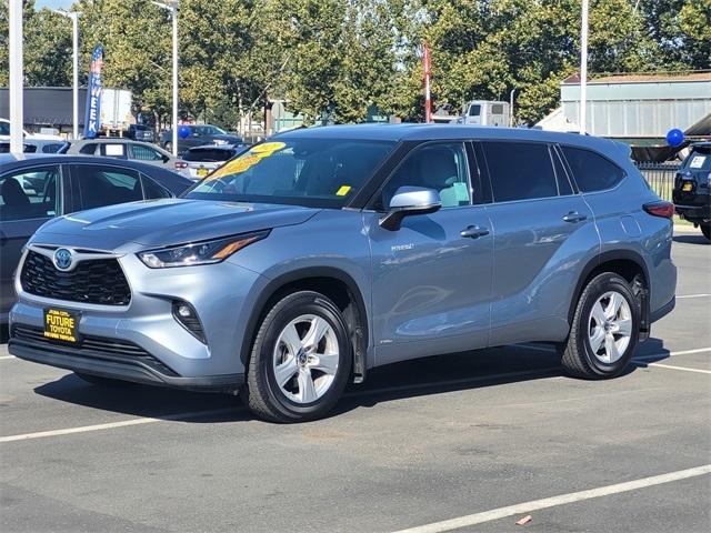 used 2021 Toyota Highlander Hybrid car, priced at $29,988