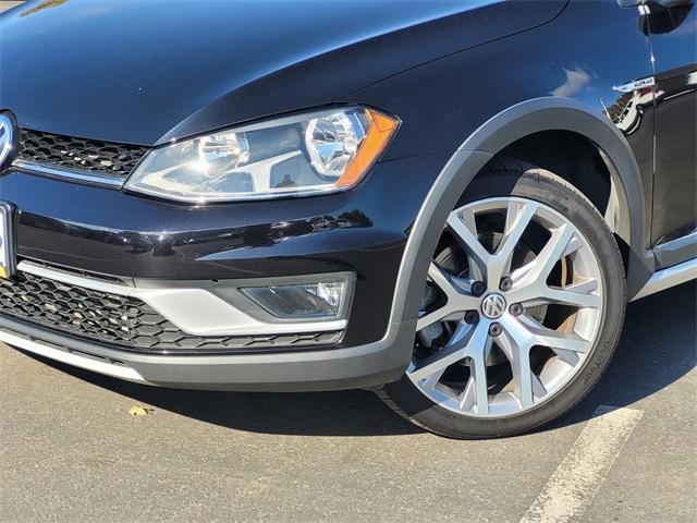 used 2017 Volkswagen Golf Alltrack car, priced at $14,988